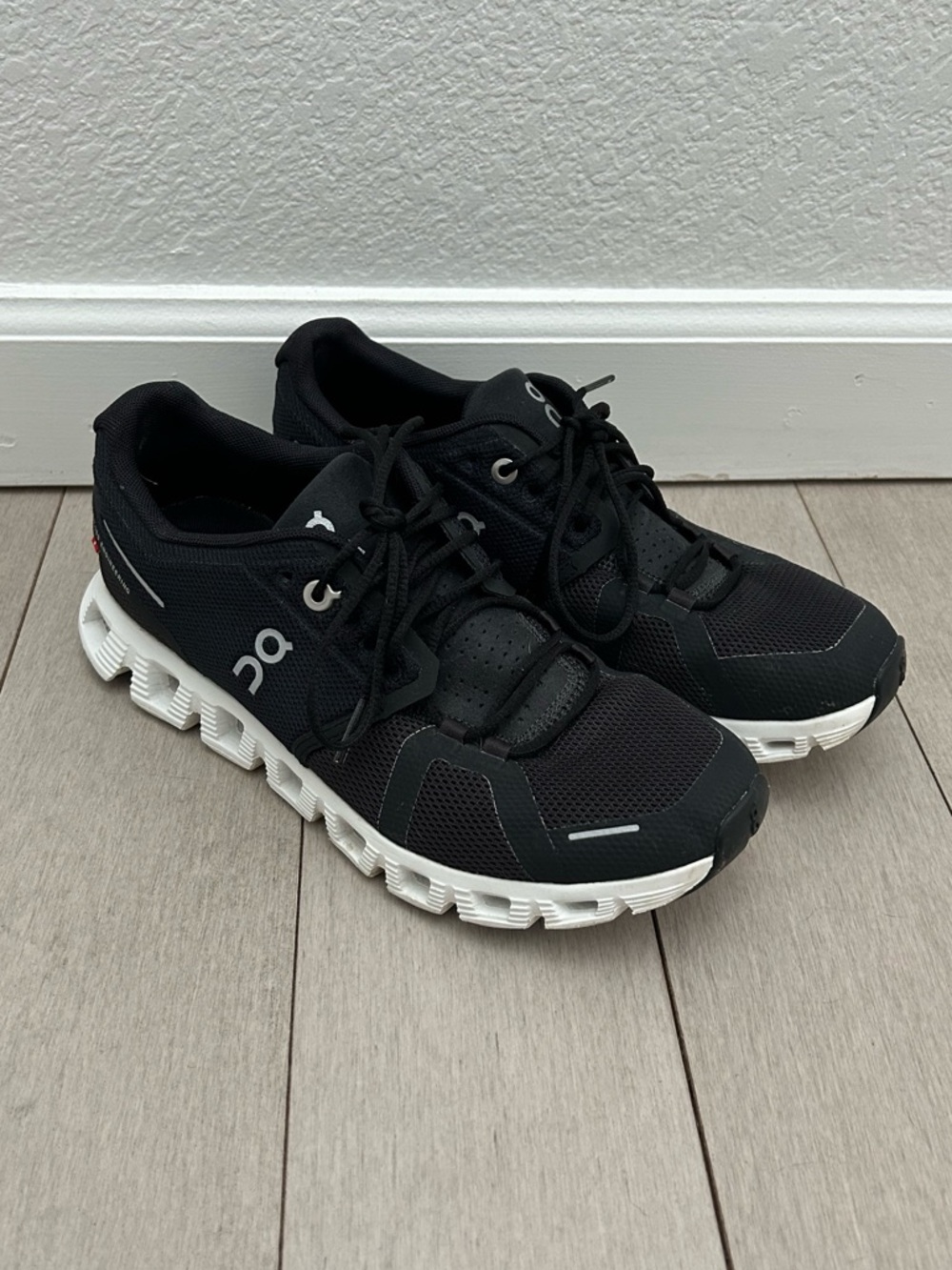 On Cloud Women’s Sneakers